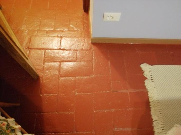 Image No.11-6 Bed House for sale