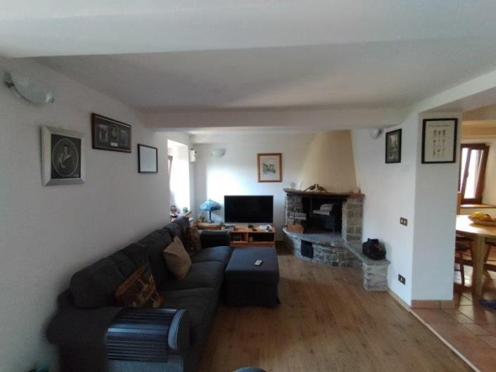 Image No.3-3 Bed Village House for sale