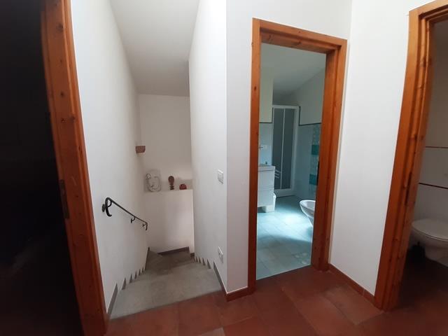 Image No.20-3 Bed House for sale