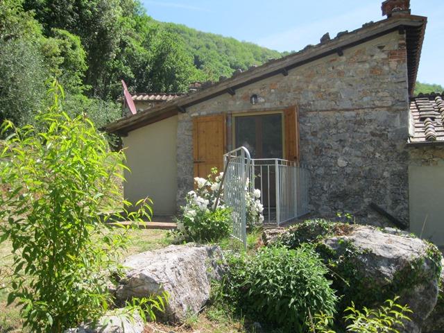 Image No.24-3 Bed House for sale