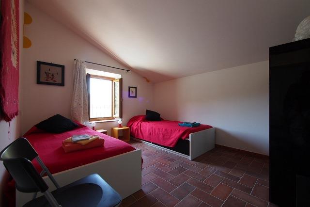 Image No.32-3 Bed House for sale