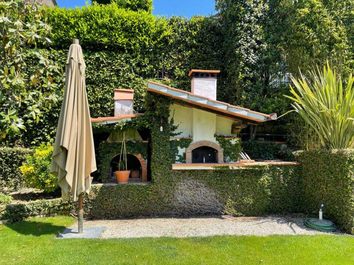 Image No.8-7 Bed Villa for sale