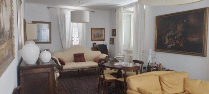 Image No.2-3 Bed Villa for sale