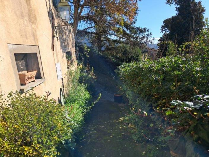 Image No.20-2 Bed Apartment for sale