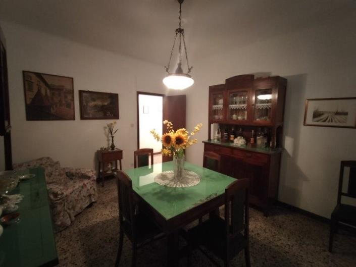 Image No.31-4 Bed Apartment for sale