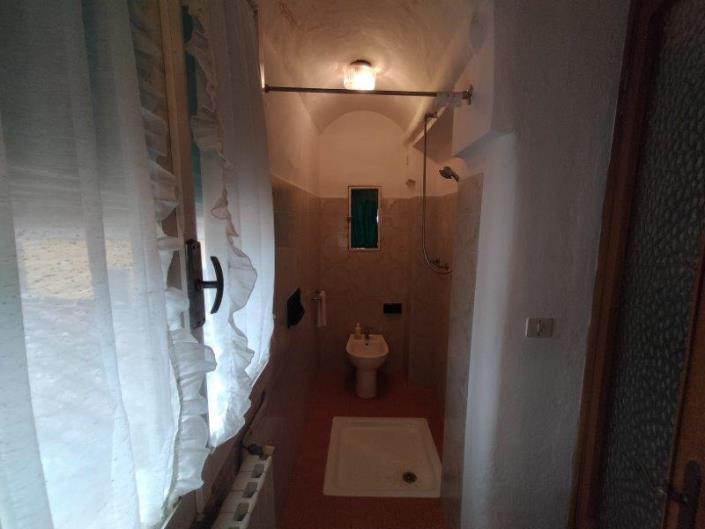 Image No.38-4 Bed Apartment for sale