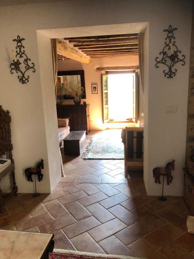 Image No.17-3 Bed House for sale