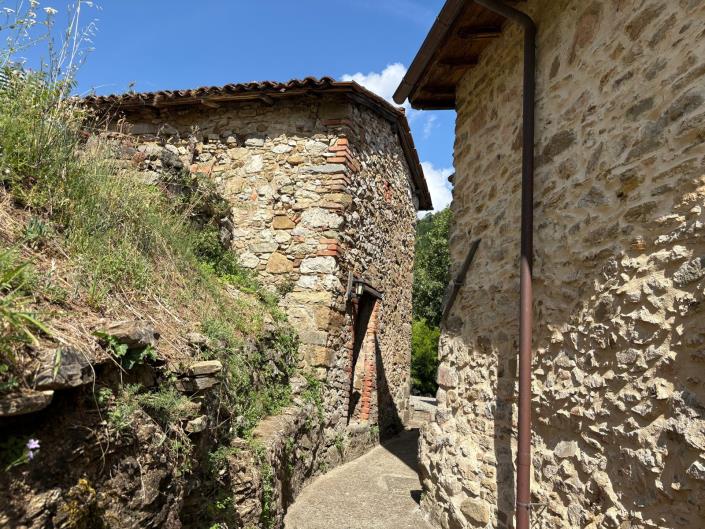 Image No.47-3 Bed House for sale