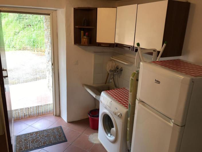 Image No.7-2 Bed House for sale