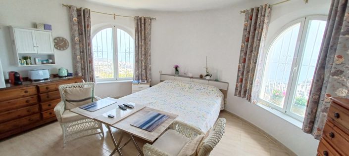 Image No.24-3 Bed Villa for sale