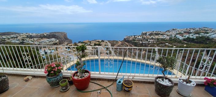 Image No.7-3 Bed Villa for sale