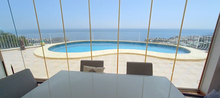 Image No.11-3 Bed Villa for sale