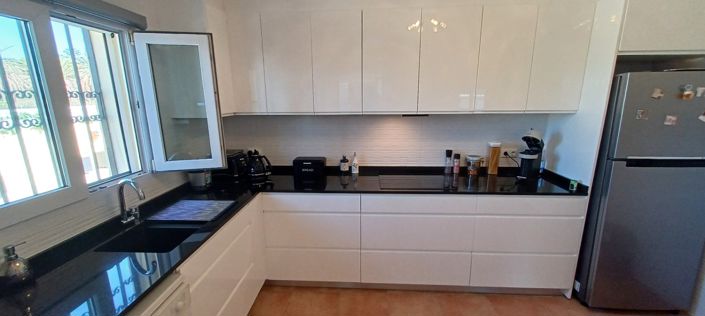 Image No.26-3 Bed Villa for sale