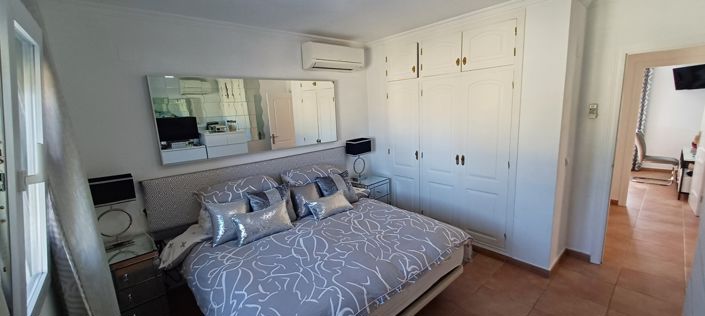 Image No.35-3 Bed Villa for sale