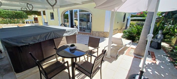 Image No.8-3 Bed Villa for sale