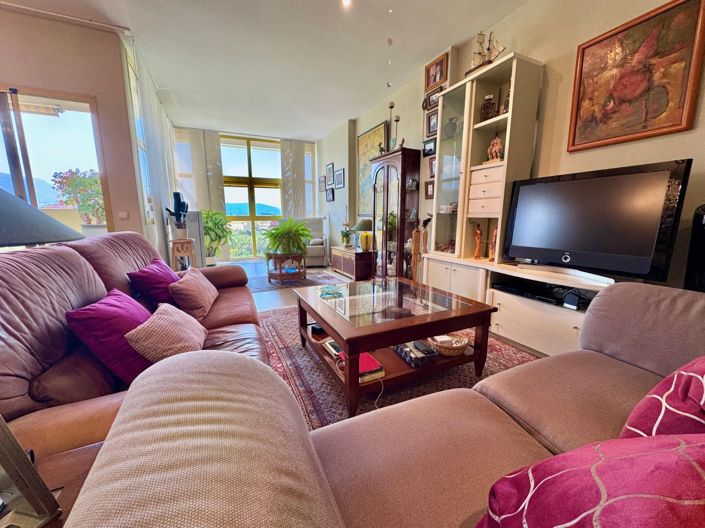 Image No.10-3 Bed Apartment for sale