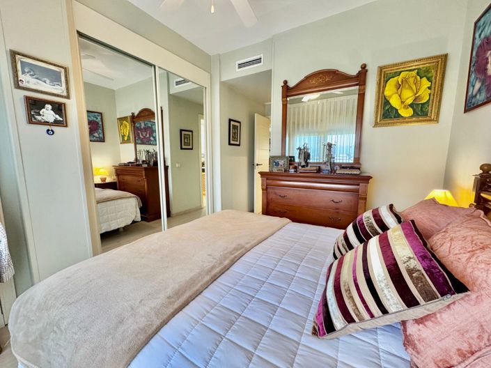 Image No.40-3 Bed Apartment for sale