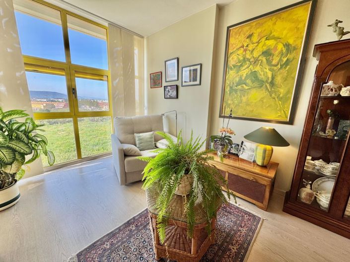 Image No.5-3 Bed Apartment for sale