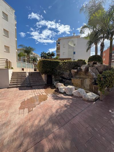 Image No.41-3 Bed Apartment for sale