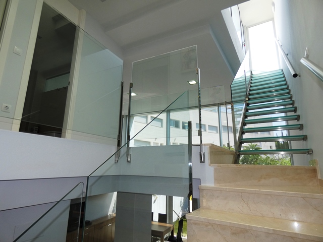 Image No.11-4 Bed Property for sale