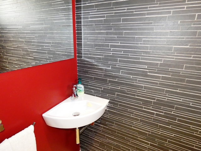 Image No.19-4 Bed Property for sale