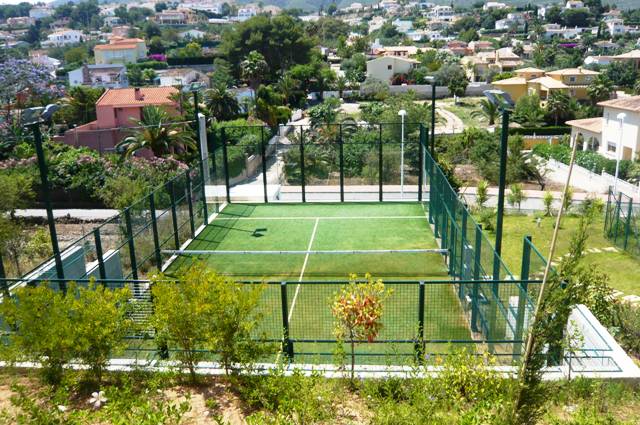 Image No.26-4 Bed Property for sale