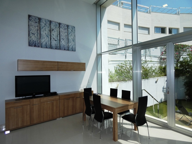 Image No.3-4 Bed Property for sale