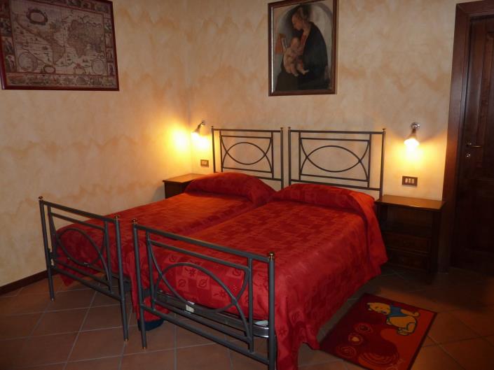 Image No.15-2 Bed Cottage for sale