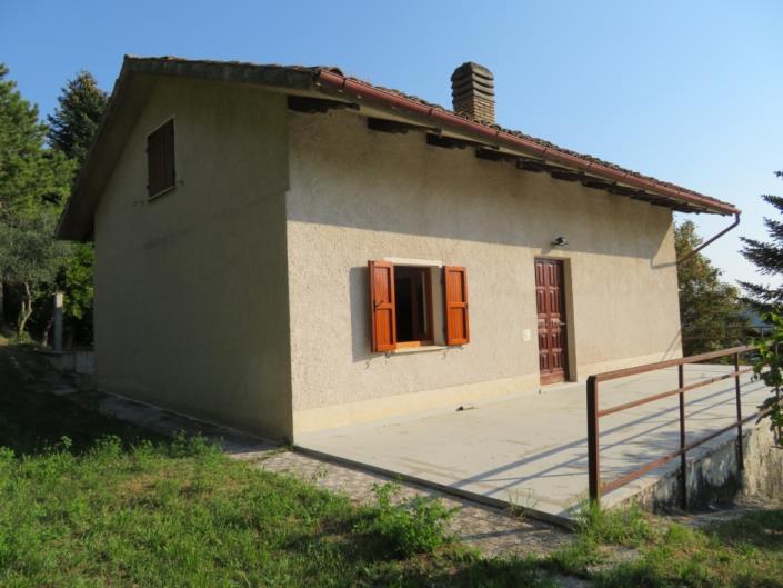 Image No.6-3 Bed House for sale