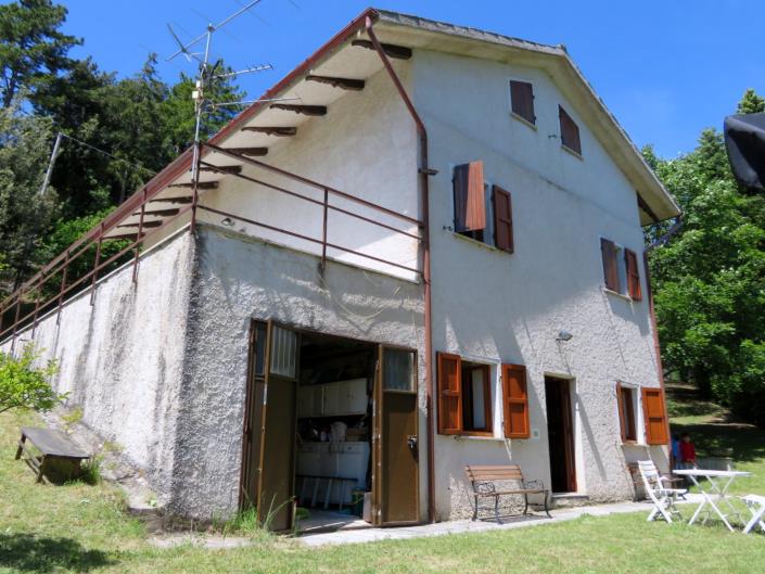 Image No.5-3 Bed House for sale