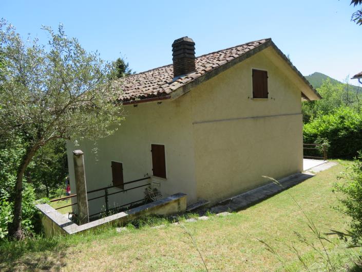 Image No.7-3 Bed House for sale