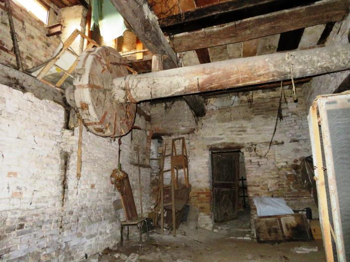 Image No.29-6 Bed Townhouse for sale