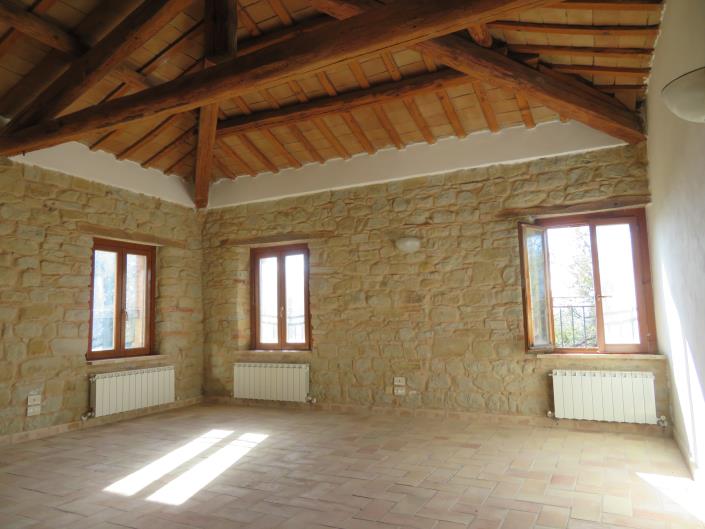 Image No.12-4 Bed Country House for sale