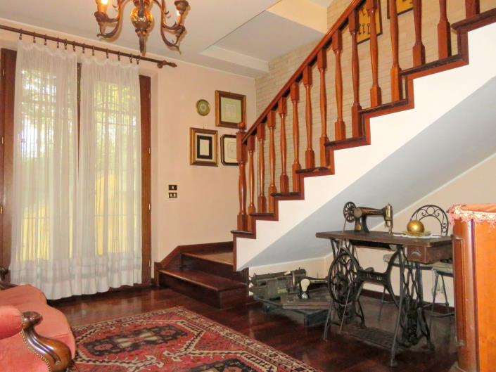 Image No.33-6 Bed Villa for sale