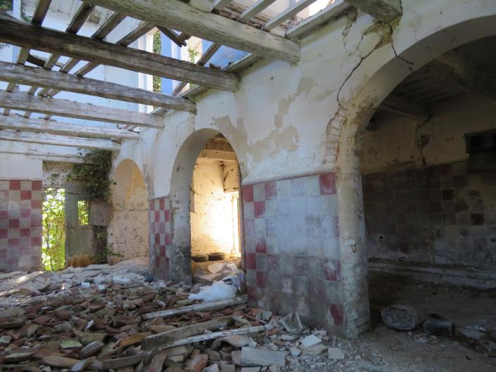 Image No.11-4 Bed Farmhouse for sale