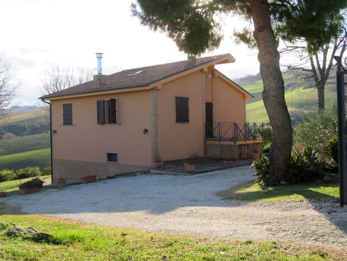 Image No.15-3 Bed Country House for sale