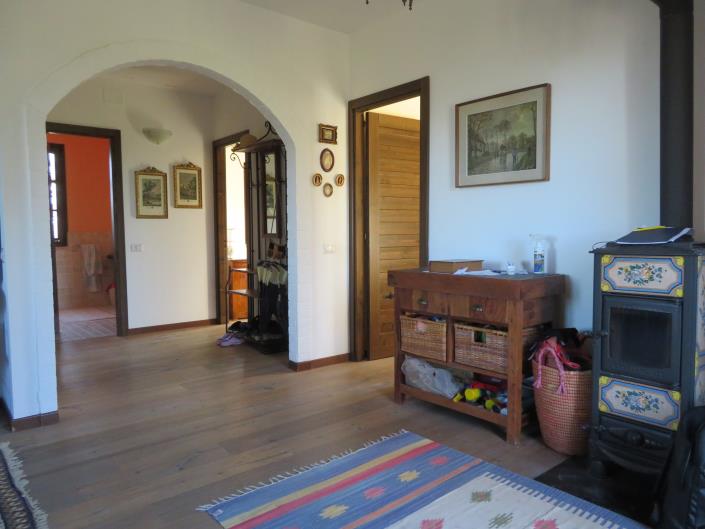 Image No.31-3 Bed Country House for sale