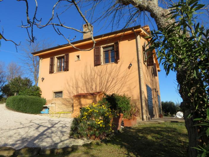 Image No.11-3 Bed Country House for sale