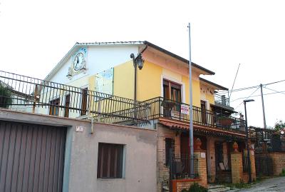 1 - Petriolo, House
