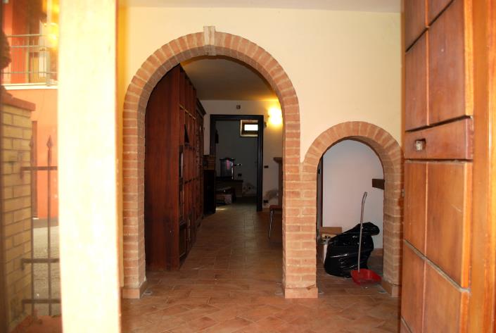 Image No.27-3 Bed House for sale