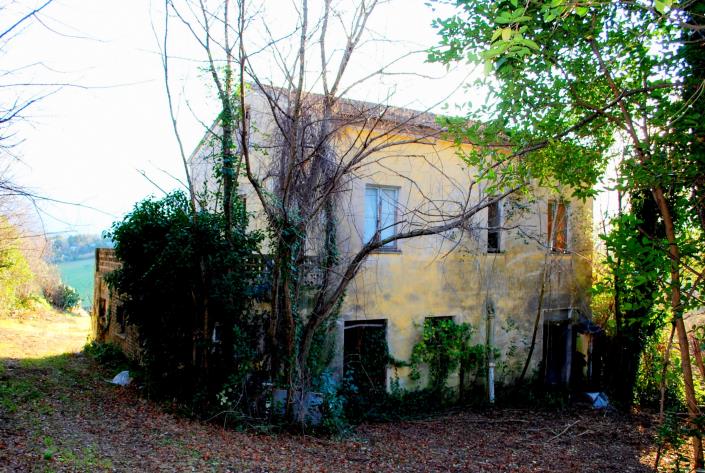 Image No.1-3 Bed House for sale