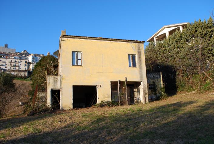 Image No.4-3 Bed House for sale