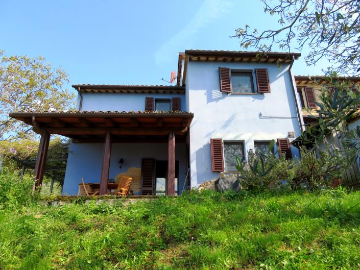 Image No.19-3 Bed Country Property for sale