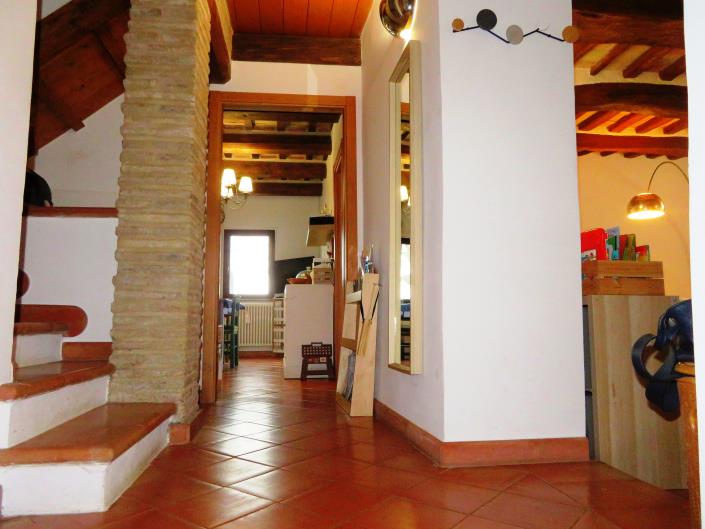 Image No.24-3 Bed Country Property for sale