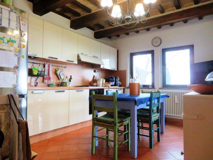 Image No.28-3 Bed Country Property for sale