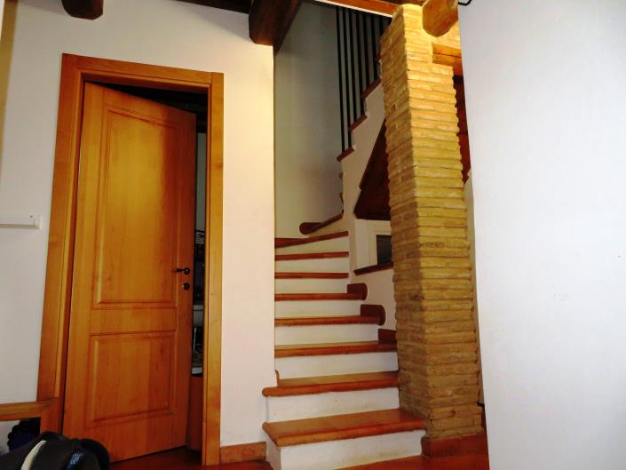 Image No.29-3 Bed Country Property for sale