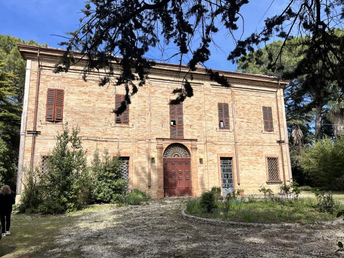 Image No.4-11 Bed House/Villa for sale