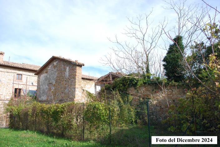 Image No.17-11 Bed Country Property for sale