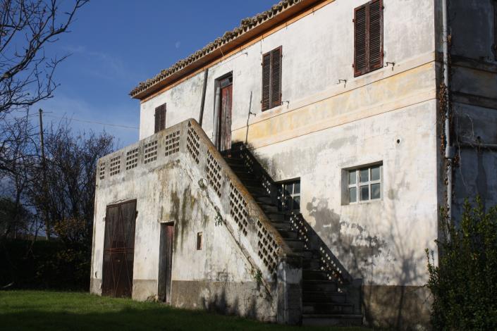 Image No.4-4 Bed Farmhouse for sale