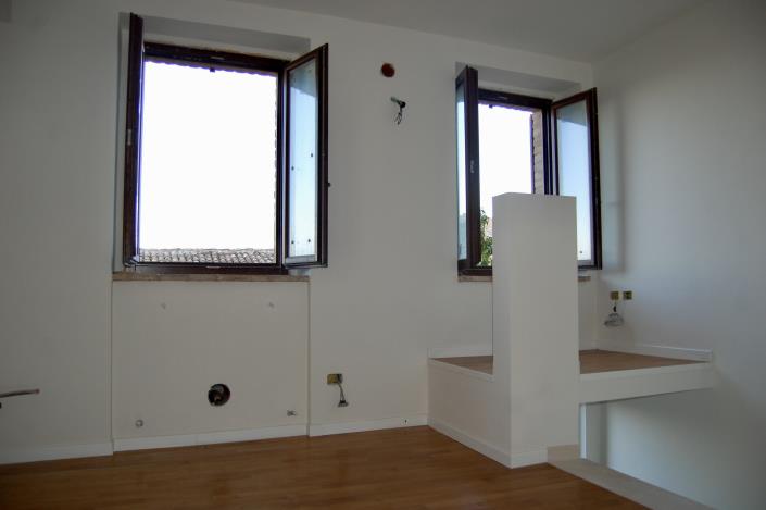 Image No.4-1 Bed Townhouse for sale